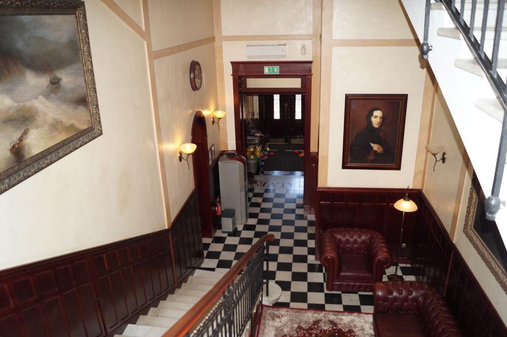 Ayvazovsky Hotel Odessa Buitenkant foto